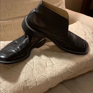 Men’s dress shoes made in Italy